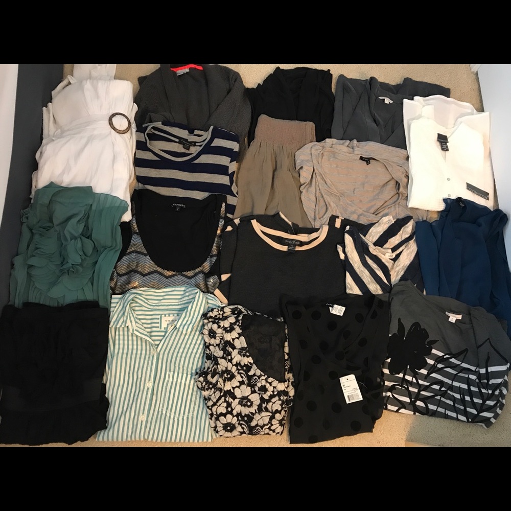 Women’s clothing bundle. Size medium